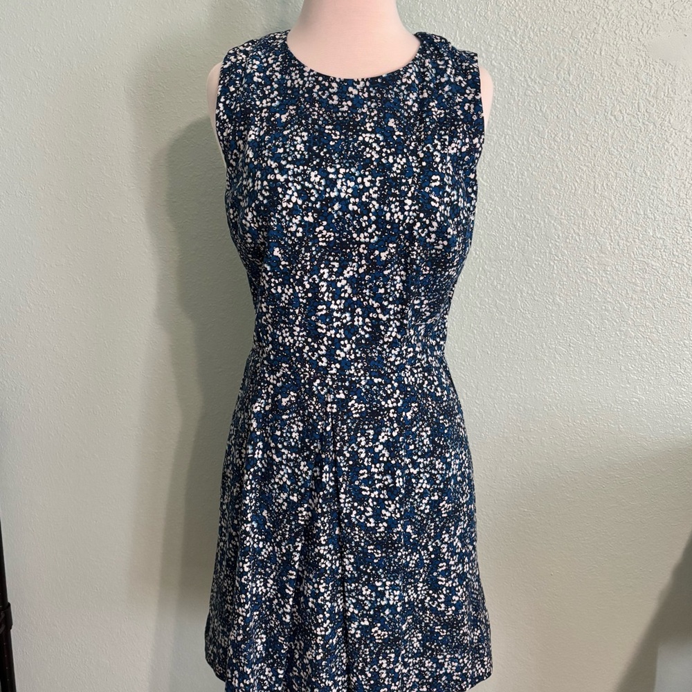 Gap Floral Sleeveless Dress - Blue White Black 6 tall